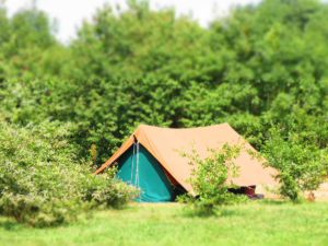 Emplacement de camping tente